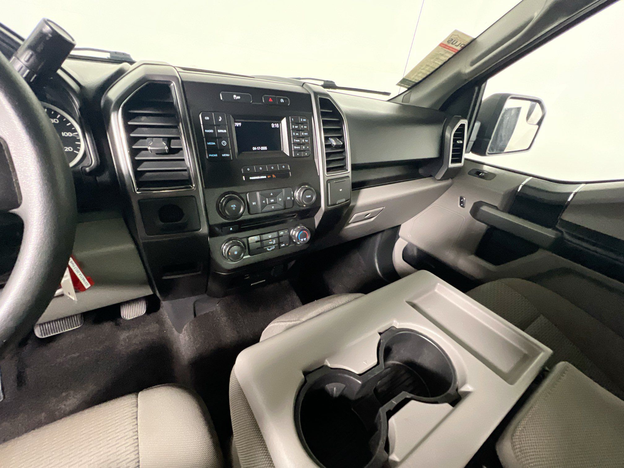 Used 2017 Ford F150 XLT RWD image 24