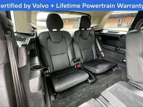 Certified 2025 Volvo XC90 B6 Plus image 36