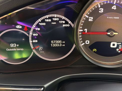 Certified 2018 Porsche Panamera 4S AWD/4WD image 22