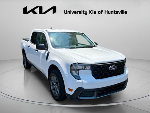 Used 2025 Ford Maverick XLT w/ XLT Luxury Package AWD/4WD image 2