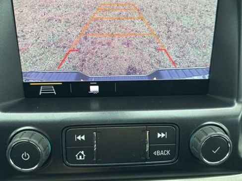 Used 2019 GMC Canyon SLT w/ Trailering Package image 23