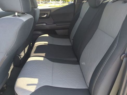 Certified 2022 Toyota Tacoma TRD Sport w/ Technology Package image 14