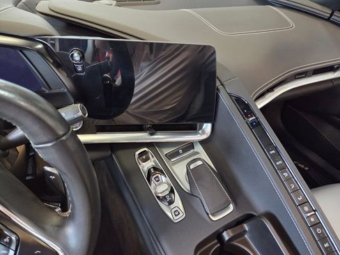 Used 2023 Chevrolet Corvette Stingray Coupe w/ Chrome Exterior Badge Package RWD image 26
