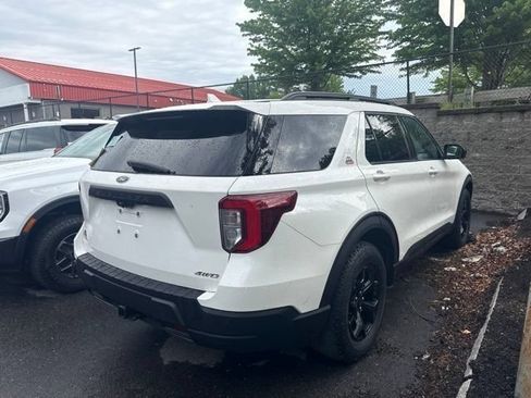 Used 2022 Ford Explorer Timberline w/ Timberline Technology Package AWD/4WD image 4