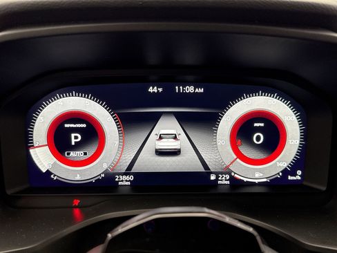 Used 2025 Nissan Rogue SL w/ Tech Package image 13