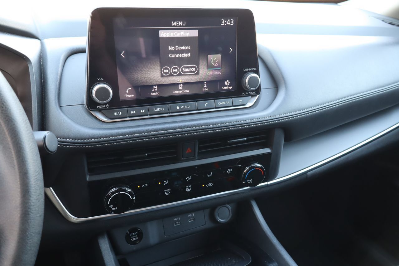Used 2024 Nissan Rogue S AWD/4WD image 6