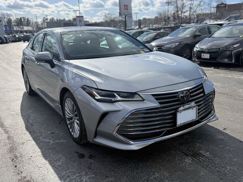 Certified 2020 Toyota Avalon Limited image 11