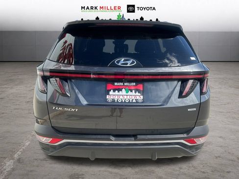 Used 2022 Hyundai Tucson SEL w/ Cargo Package AWD/4WD image 4