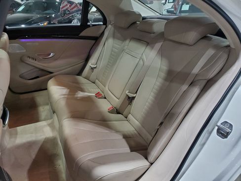 Used 2020 Mercedes-Benz S 560 4MATIC Sedan image 28