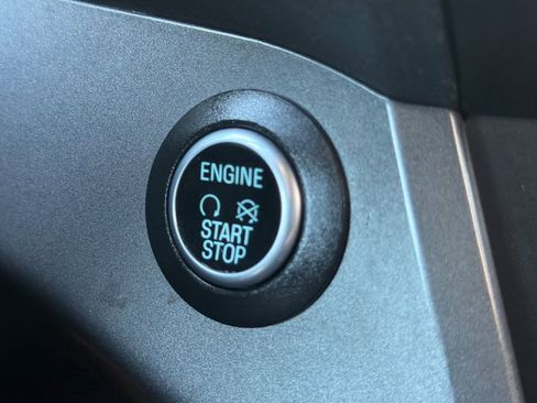 Used 2019 Ford Escape SE image 21