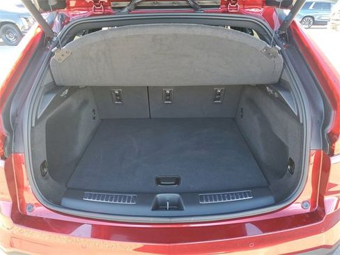 Certified 2024 Cadillac XT4 Premium Luxury image 25