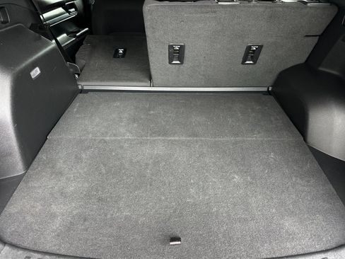 Used 2025 GMC Terrain Elevation AWD/4WD image 14