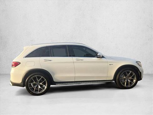 Certified 2022 Mercedes-Benz GLC 43 AMG 4MATIC image 4