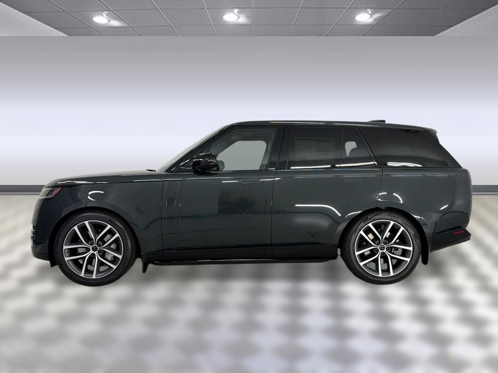 New 2026 Land Rover Range Rover SE AWD/4WD image 2