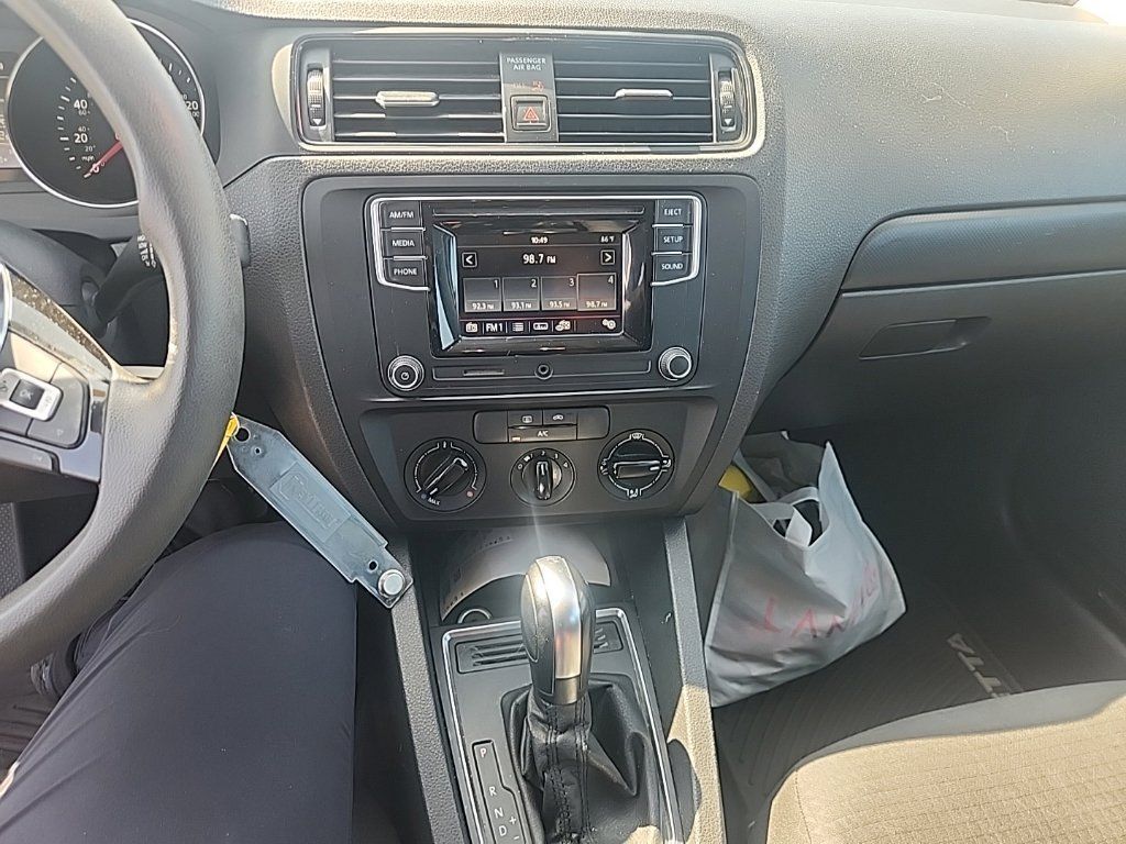 Used 2016 Volkswagen Jetta S FWD image 22