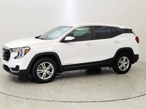 Used 2023 GMC Terrain SLE AWD/4WD image 5