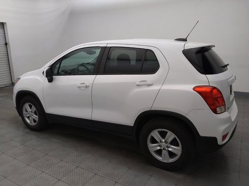 Used 2020 Chevrolet Trax LS w/ Tint and Cruise Package FWD image 3