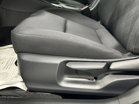 Used 2026 Toyota Corolla LE FWD image 11