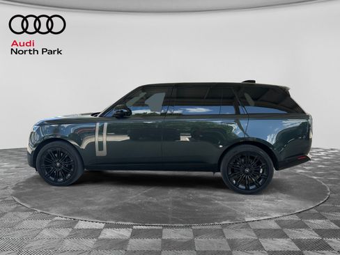 Used 2025 Land Rover Range Rover Long Wheelbase SE AWD/4WD image 2