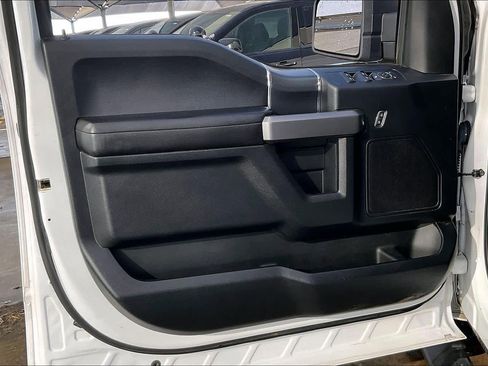 Used 2019 Ford F150 XLT w/ Equipment Group 302A Luxury image 21