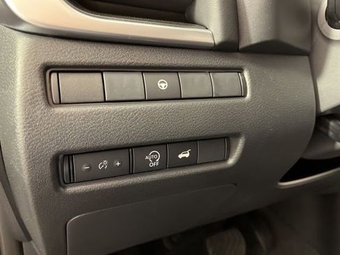 New 2026 Nissan Rogue SV image 29