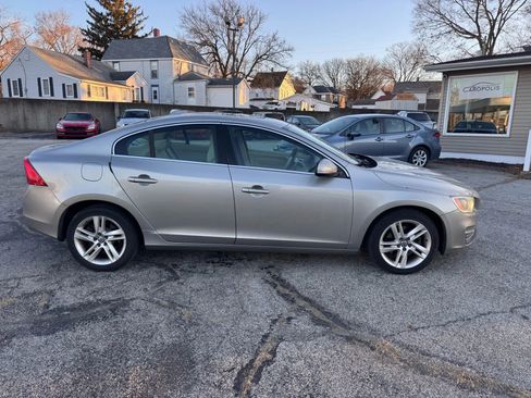 Used 2015 Volvo S60 T5 Platinum image 4