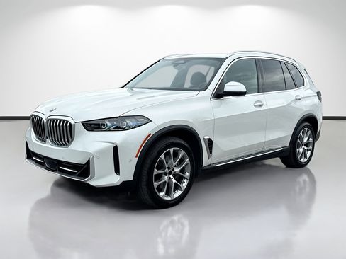Used 2025 BMW X5 xDrive40i AWD/4WD image 7