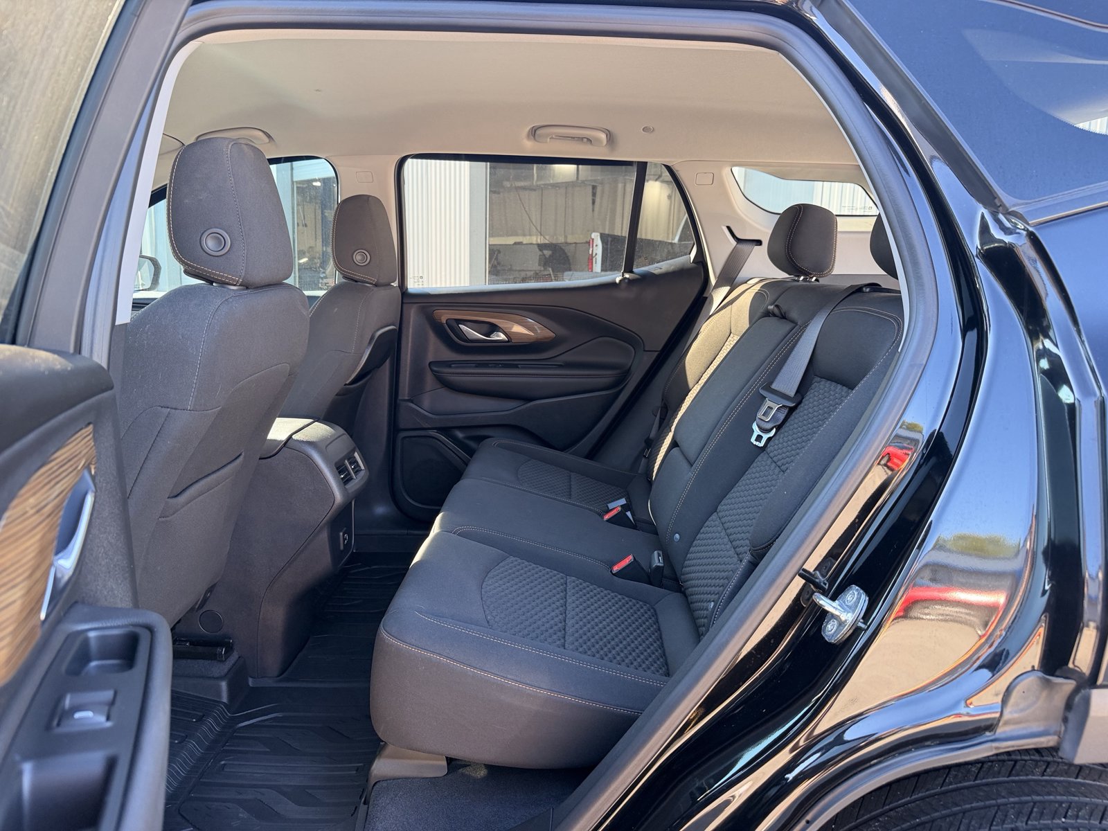 Used 2021 GMC Terrain SLE w/ Driver Convenience Package FWD image 28
