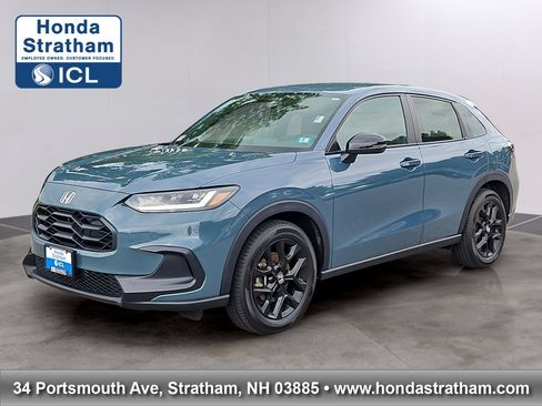 Used 2025 Honda HR-V Sport image 1