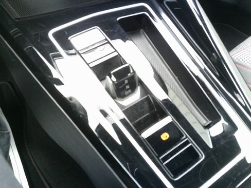 Used 2024 Volkswagen GTI S image 28