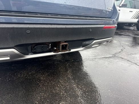 Used 2021 Ford Explorer XLT w/ Equipment Group 202A image 11