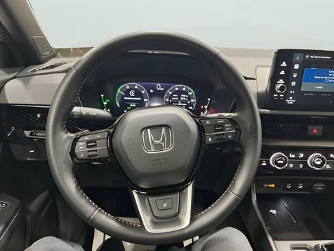 Used 2026 Honda CR-V Sport Touring image 6