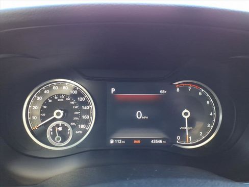 Used 2022 Genesis G70 3.3T w/ Sport Advanced Package image 25