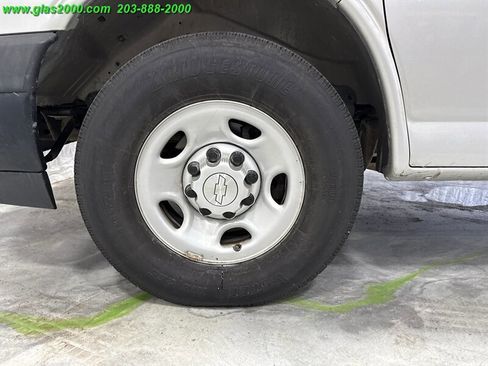 Used 2019 Chevrolet Express 3500 LS image 28