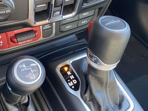 New 2026 Jeep Gladiator Sport AWD/4WD image 45