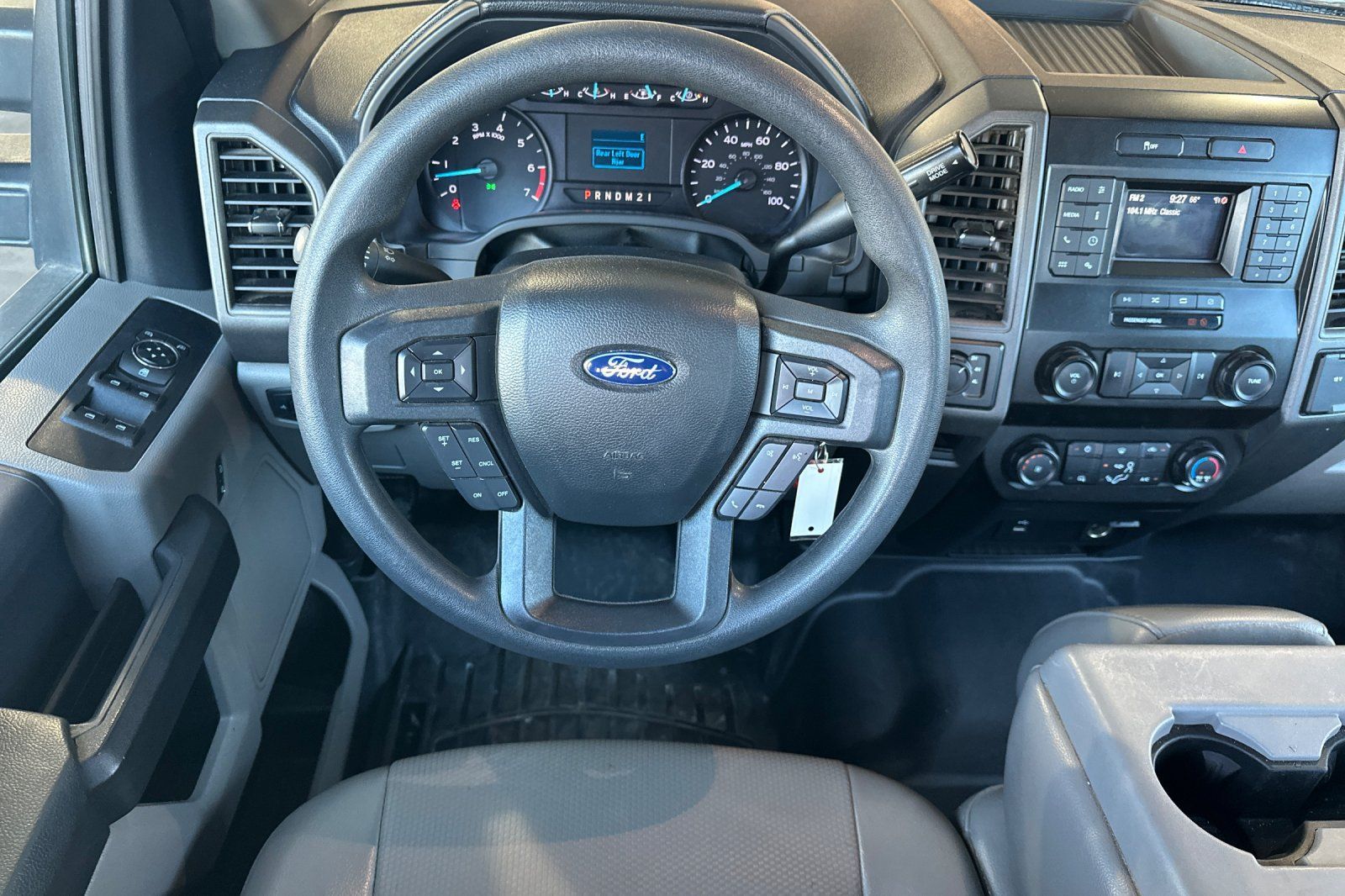 Used 2022 Ford F250 XL w/ Power Equipment Group AWD/4WD image 13