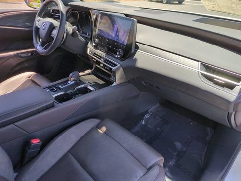 Used 2023 Lexus RX 350 FWD w/ Cold Area Package image 32