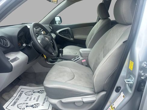 Used 2010 Toyota RAV4 2WD image 8