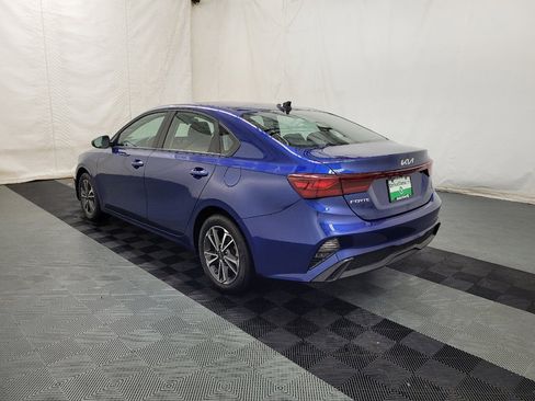 Used 2023 Kia Forte LXS FWD image 5