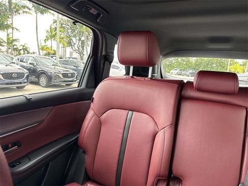 New 2026 MAZDA CX-70 3.3 Turbo w/ Premium Plus Pkg image 18