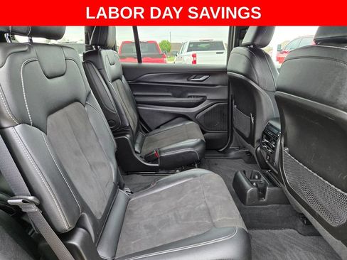 Used 2025 Jeep Grand Cherokee L Laredo RWD image 26