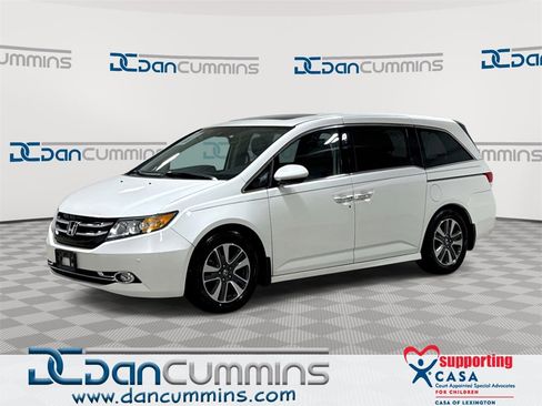 Used 2015 Honda Odyssey Touring Elite image 1