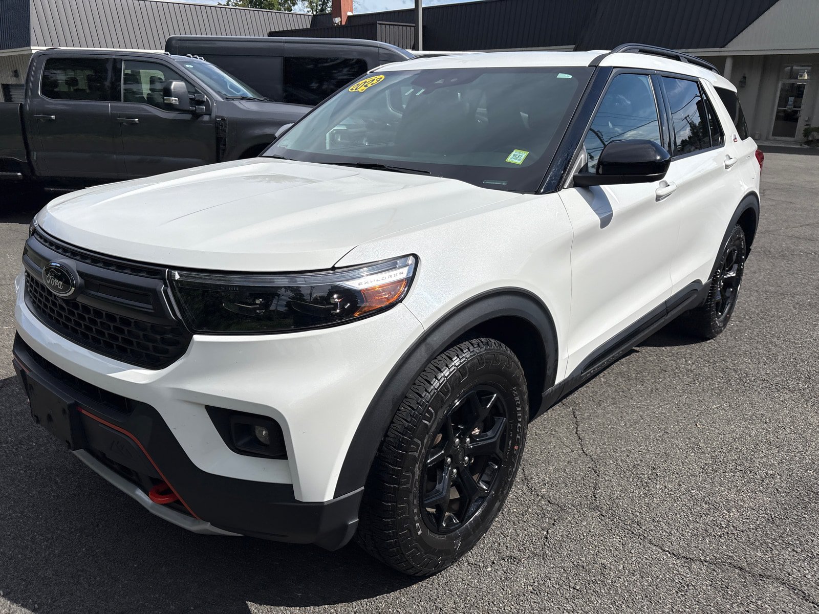 Used 2023 Ford Explorer Timberline w/ Timberline Technology Package AWD/4WD image 3