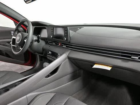 New 2026 Hyundai Elantra SEL Sport Premium image 33