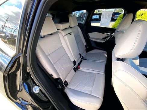 Used 2024 BMW X1 xDrive28i w/ Premium Package image 18