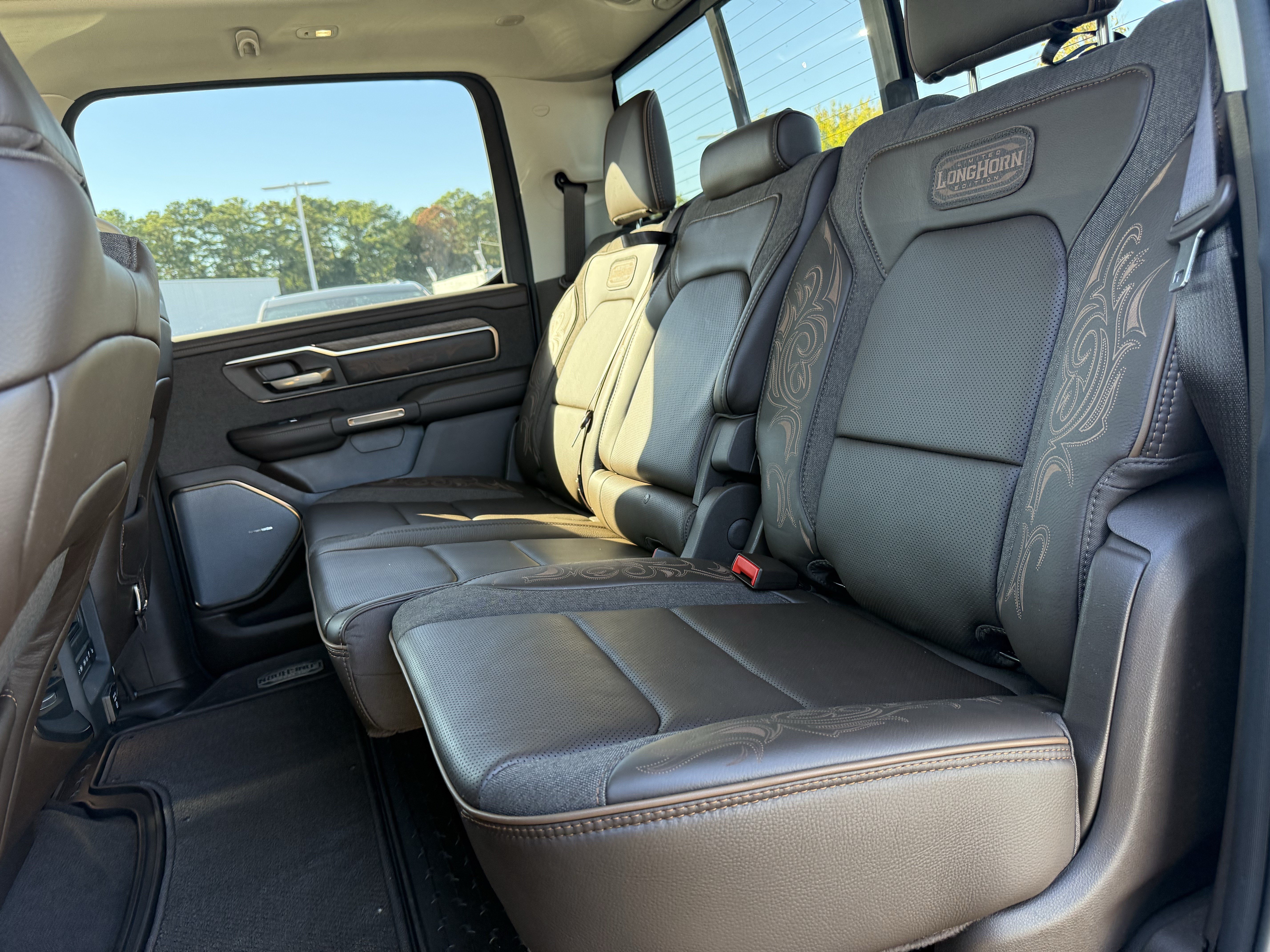 Used 2026 RAM 1500 Limited AWD/4WD image 33