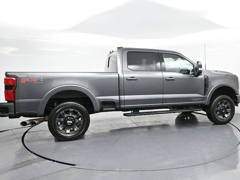 Used 2023 Ford F350 XLT w/ XLT Premium Package AWD/4WD image 8