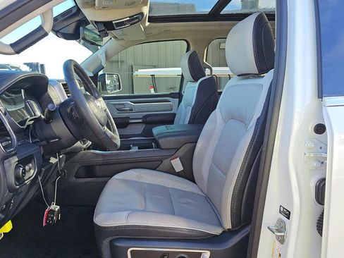 Used 2024 RAM 1500 Limited image 10