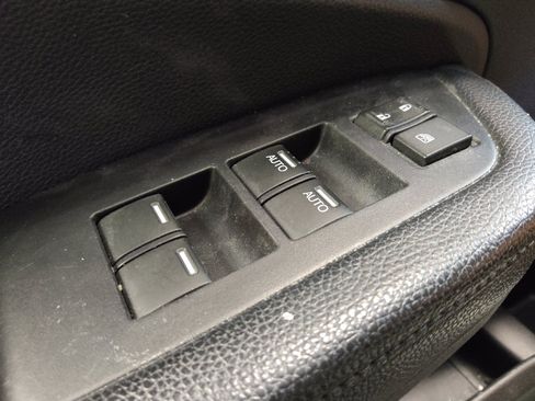 Used 2018 Honda Pilot EX-L image 27