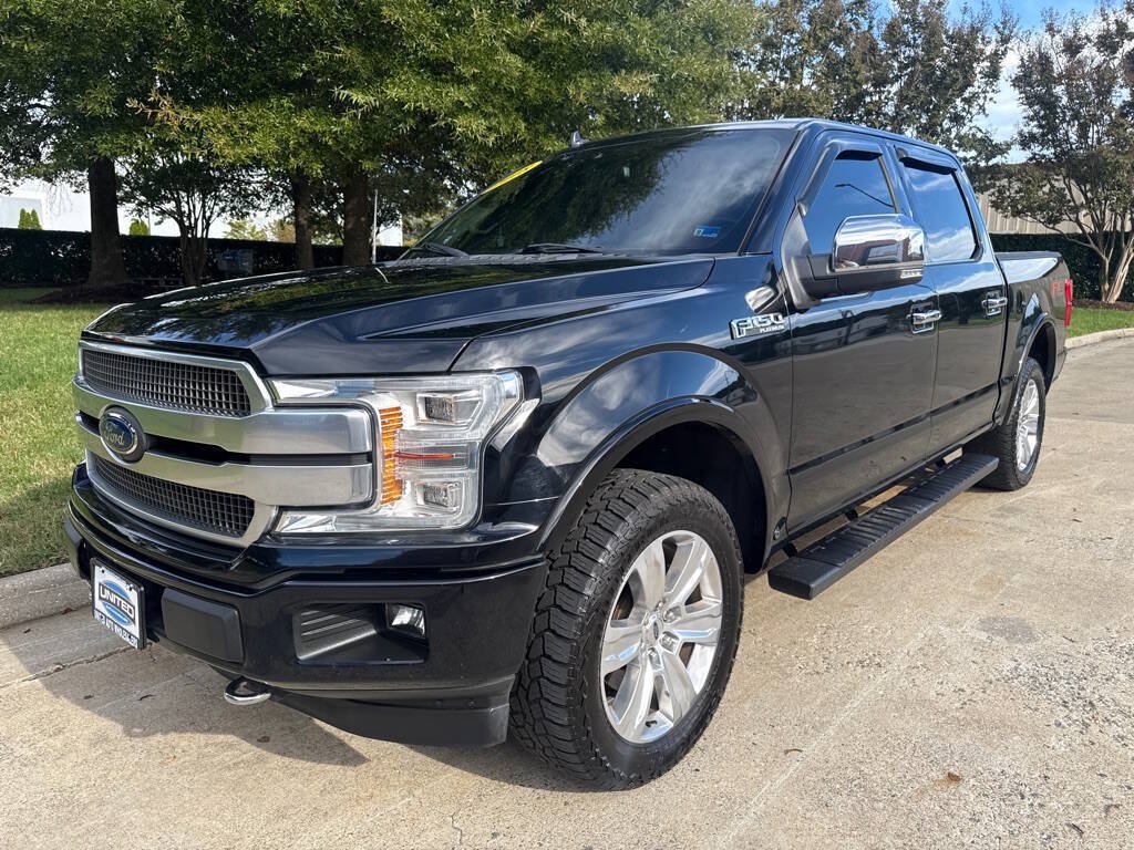 Used 2018 Ford F150 Platinum w/ Equipment Group 701A Luxury AWD/4WD image 4